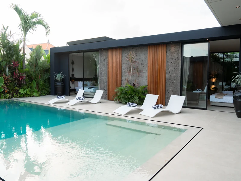 Le Domaine 6, Umalas